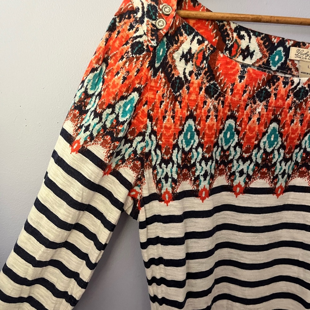 🦋Lucky Brand blouse🦋 - Picture 2 of 3